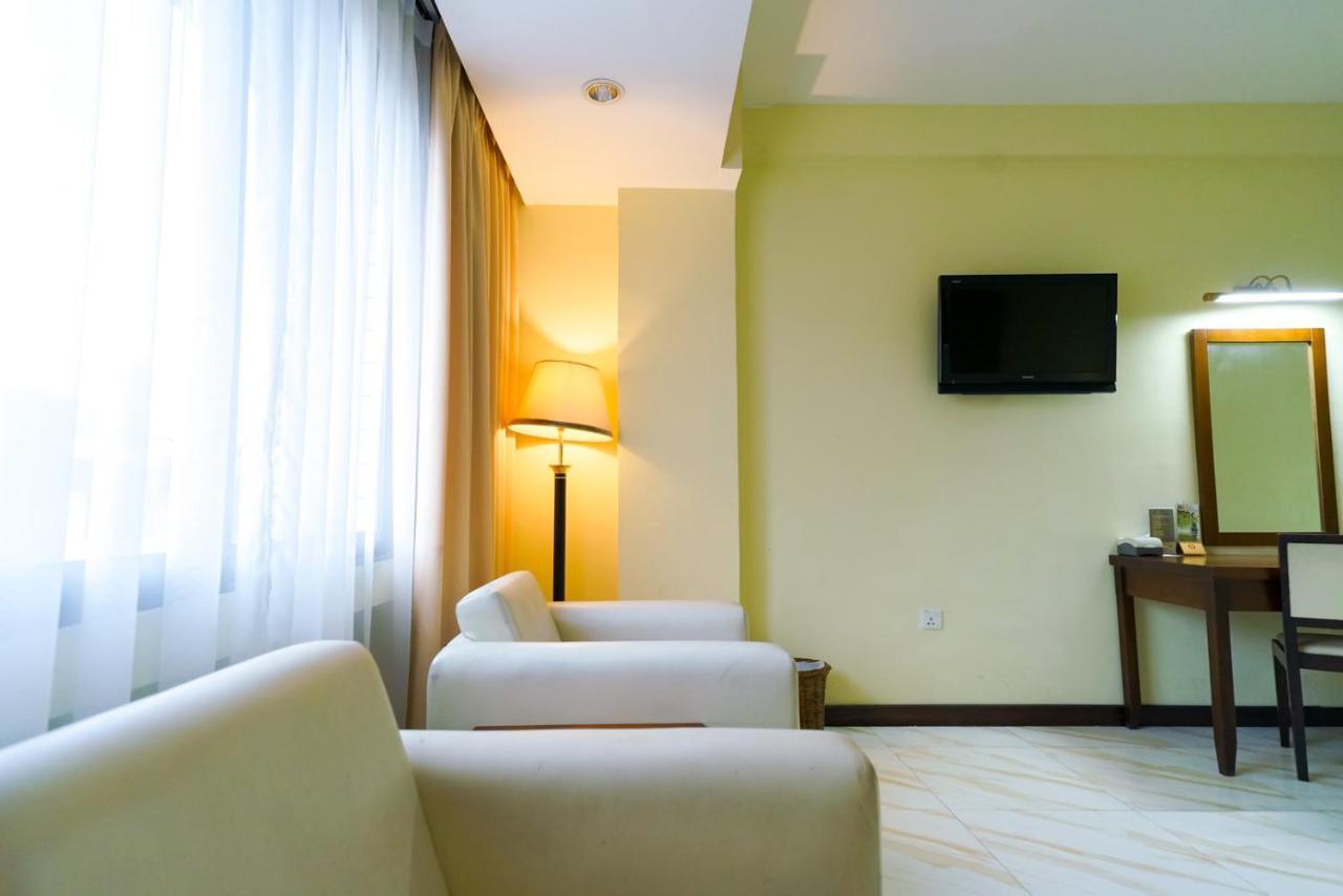 The Nagoya Plasa Redpartner Extérieur photo